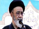 امام‌ جمعه تبریز عنوان کرد؛ حضور آگاهانه مردم در صحنه های انقلاب توطئه های دشمنان را خنثی کرده است