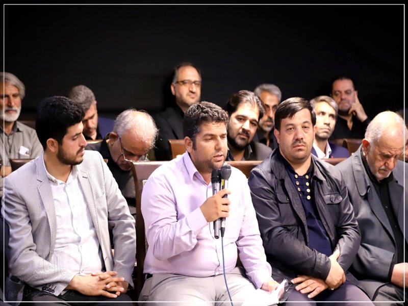 تقدیر از شعرا و دست اندرکاران کنگره شعر محرم