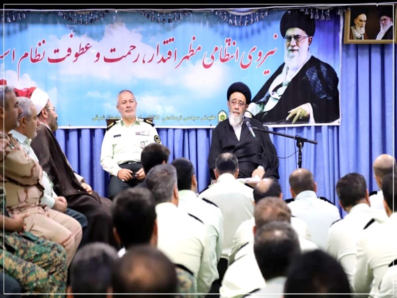 به مناسبت هفته نیروی انتظامی صورت گرفت؛