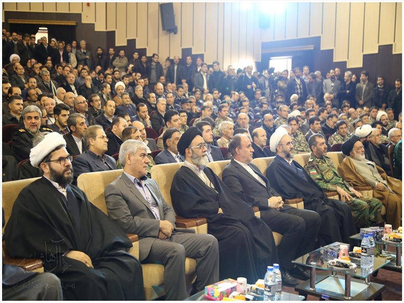 مراسم بزرگداشت ۹دی در تالار وحدت دانشگاه تبریز