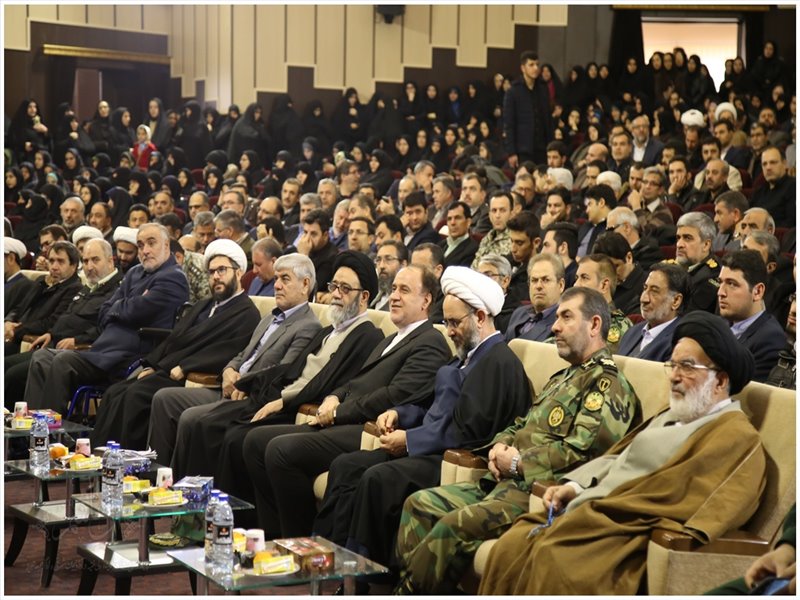مراسم بزرگداشت ۹دی در تالار وحدت دانشگاه تبریز