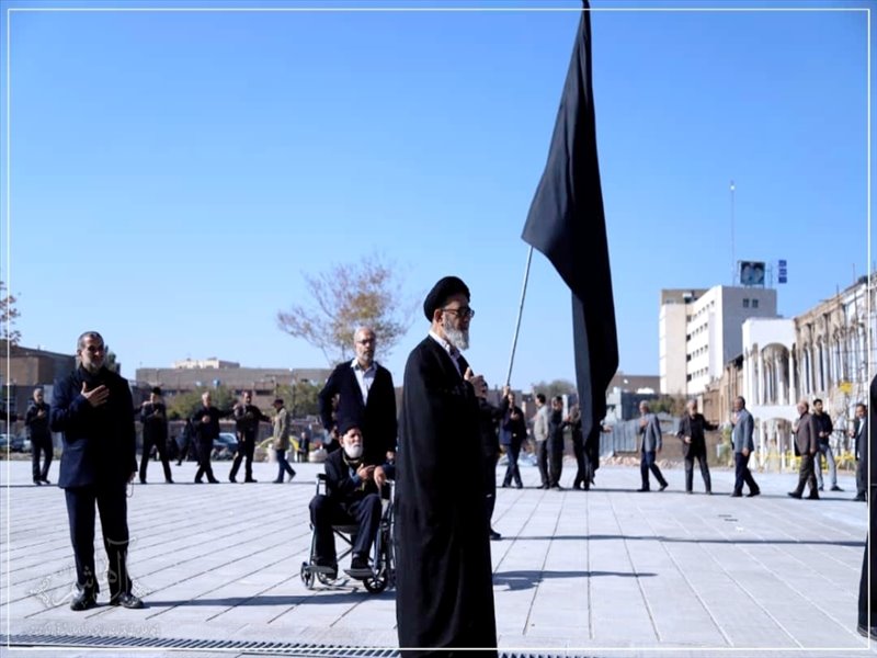 مراسم عزاداری و سینه زنی مردم تبریز به مناسبت شهادت حضرت امام حسن عسکری (ع)