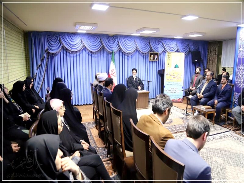 شب شعر شاعران دانشگاه های آذربایجان شرقی