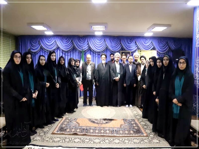 شب شعر شاعران دانشگاه های آذربایجان شرقی