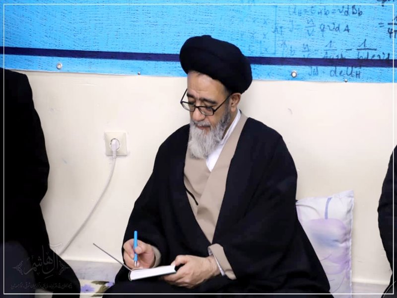 حضور امام جمعه تبریز در خوابگاه دانشجویان