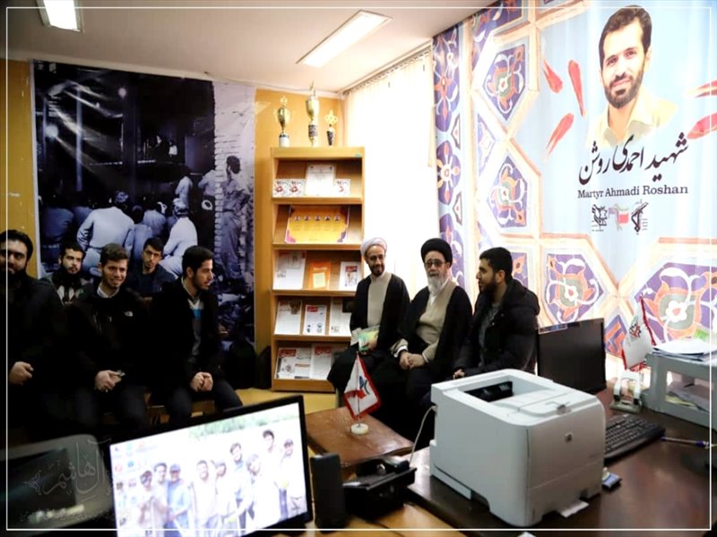 حضور امام جمعه تبریز در خوابگاه دانشجویان