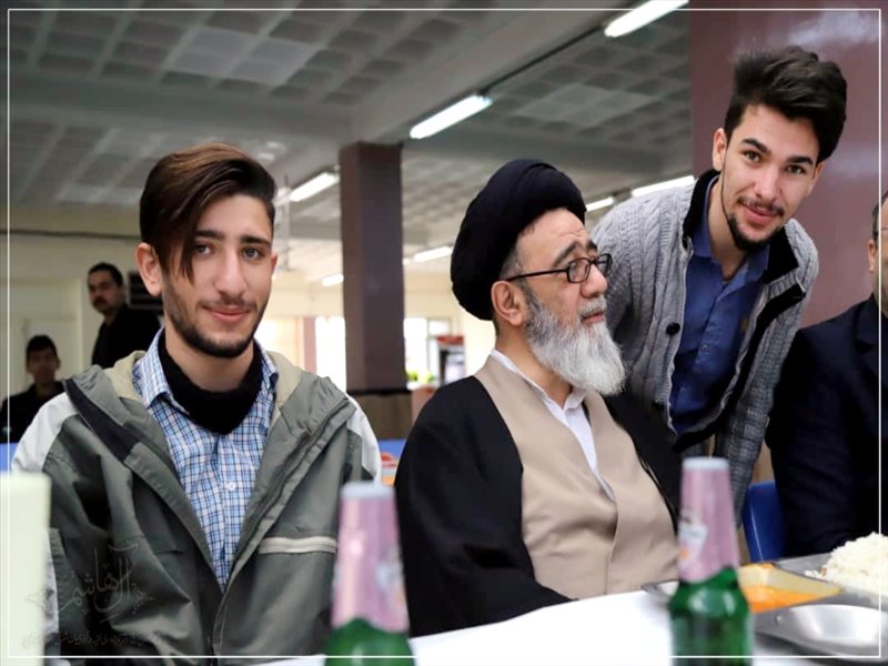 به مناسبت هفته پژوهش و سالروز وحدت حوزه و دانشگاه انجام گرفت