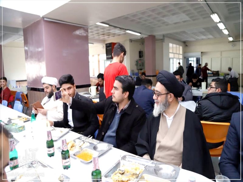 به مناسبت هفته پژوهش و سالروز وحدت حوزه و دانشگاه انجام گرفت