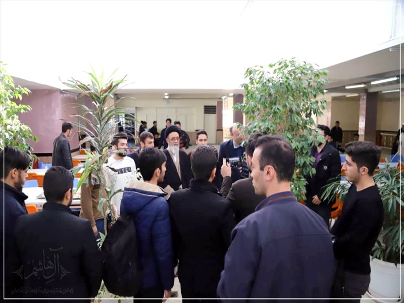 به مناسبت هفته پژوهش و سالروز وحدت حوزه و دانشگاه انجام گرفت