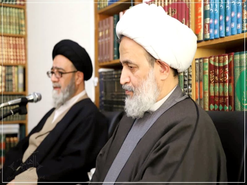 نشست روحانیون با حجت الاسلام والمسلمین پناهیان