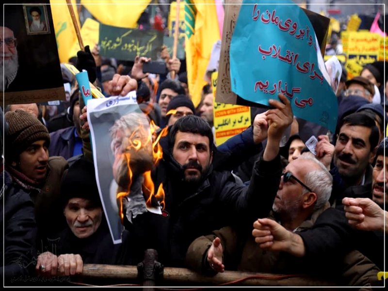 راهپیمایی مردم تبریز در حمایت از سپاه پاسداران و نیروهای مسلح