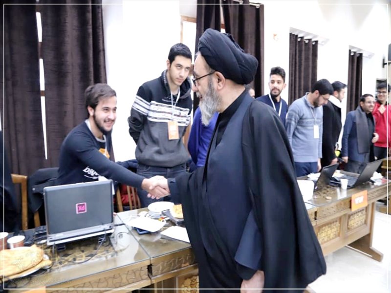 بازدید نماینده ولی فقیه در استان از رویداد ۴۸ ساعته تولید تخصصی فضای مجازی در تبریز