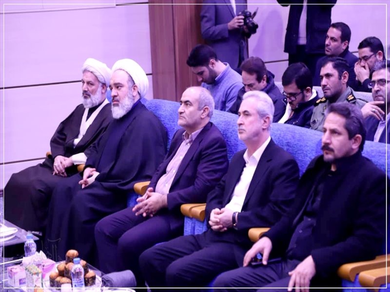 با حضور نماینده ولی فقیه زنگ انقلاب در تبریز نواخته شد