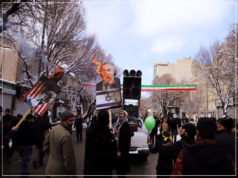 حضور حماسی مردم آذربایجان شرقی در راهپیمایی ۲۲ بهمن ۹۸