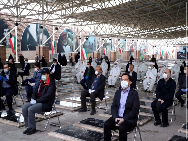 مراسم تجلیل از مدافعان خاموش