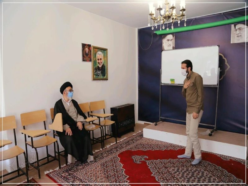 بازدید نماینده ولی فقیه از حسینیه هنر و دفتر مطالعات جبهه فرهنگی انقلاب اسلامی
