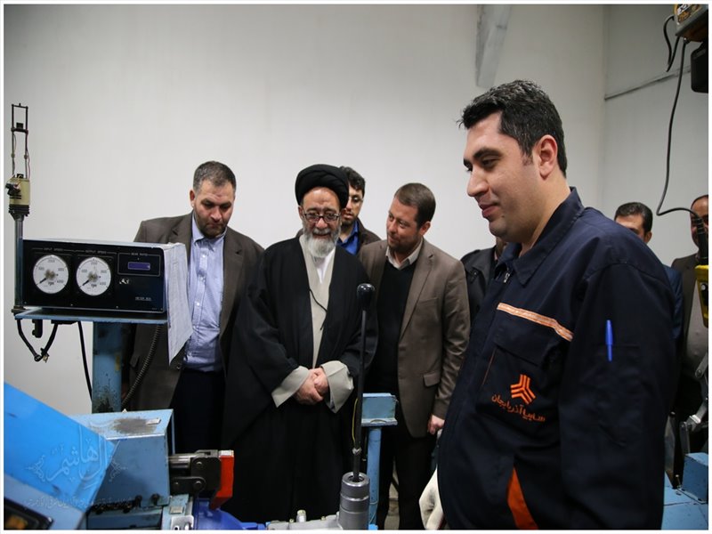 بازدید نماینده ولی فقیه در آذربایجان شرقی از شرکت سایپا آذربایجان