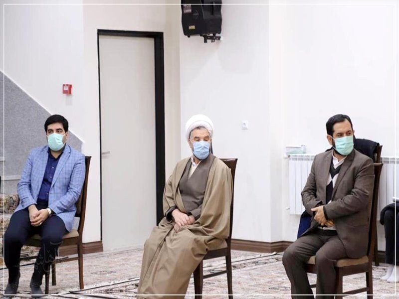 آیین رونمایی از کتاب تبریز در انقلاب اسلامی به روایت عکس و سند