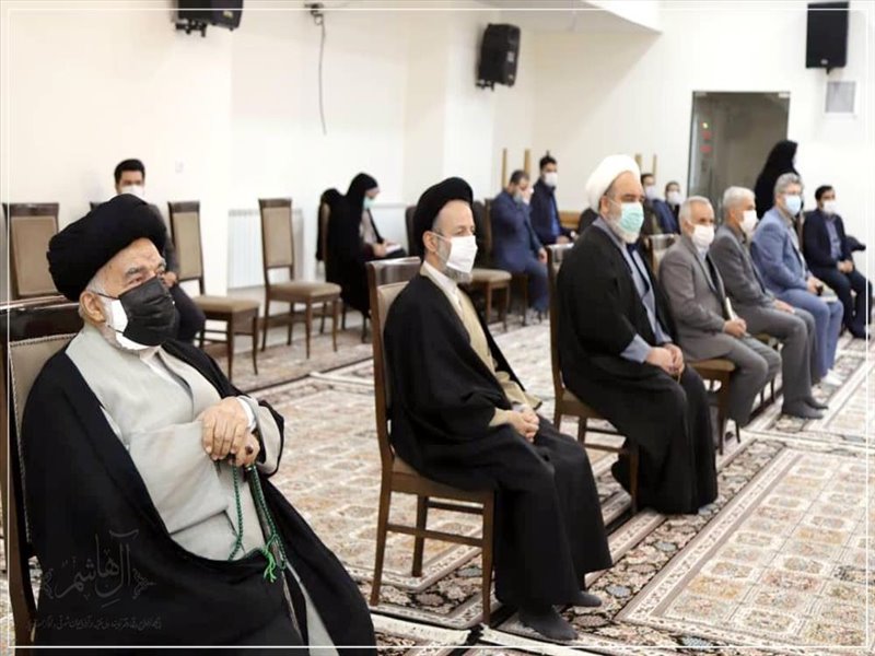 آیین رونمایی از کتاب تبریز در انقلاب اسلامی به روایت عکس و سند