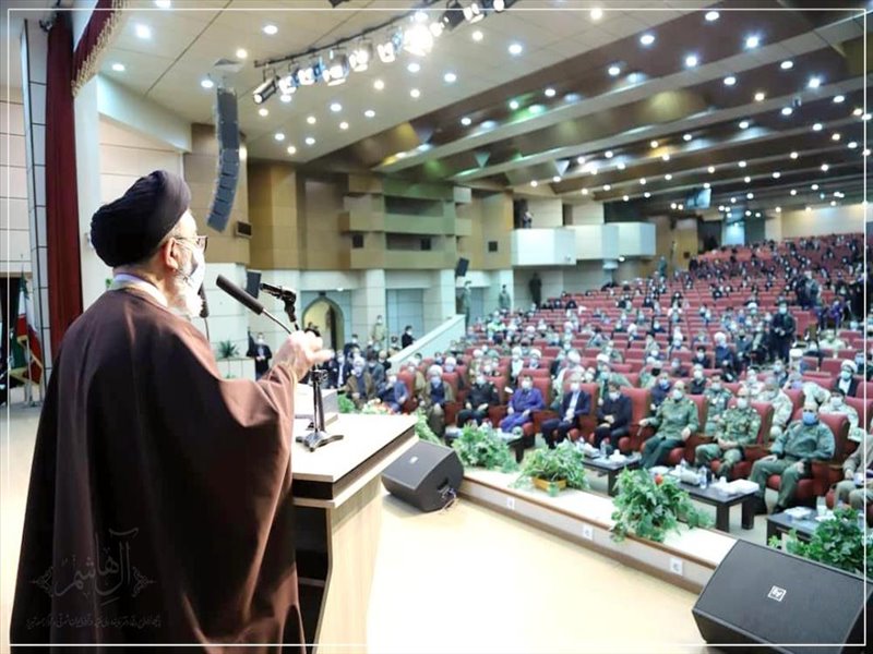 گرامیداشت دهه فجر و سالگرد ورود حضرت امام خمینی(ره) به میهن اسلامی
