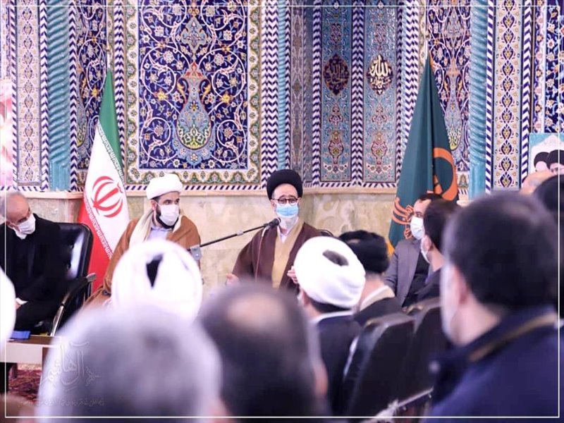 سفر نماینده ولی فقیه به منطقه آزاد ارس و دیدار با مسئولان و علمای شهرستان جلفا