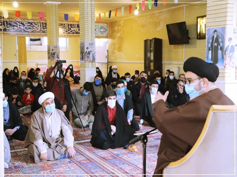 گرامیداشت ایام الله دهه فجر در حوزه علمیه جامعه المصطفی العامیه