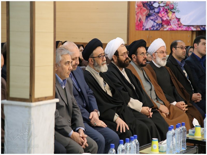 آیین تکریم کارکنان حوزه برون مرزی صدا و سیمای مرکز آذربایجان شرقی