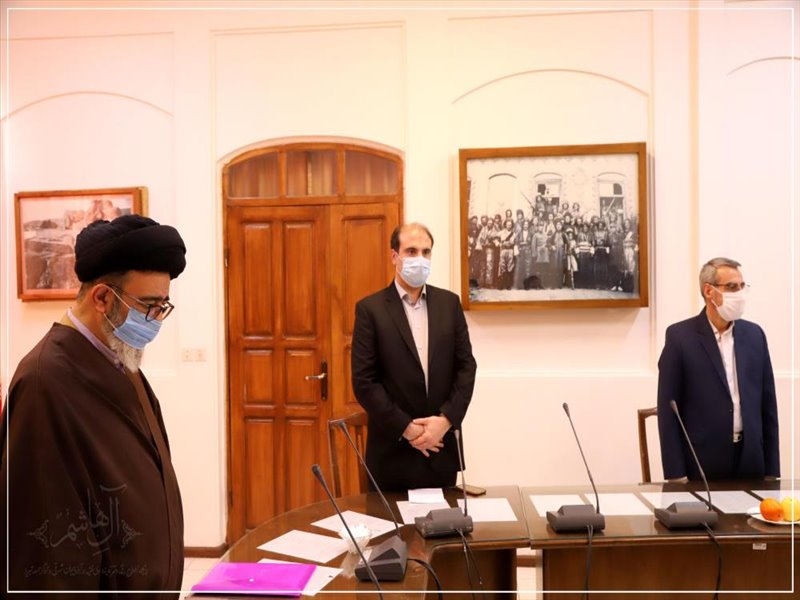 مراسم رونمایی از سند مبارزات انقلابی روحانیون آذربایجان