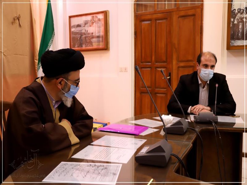 مراسم رونمایی از سند مبارزات انقلابی روحانیون آذربایجان