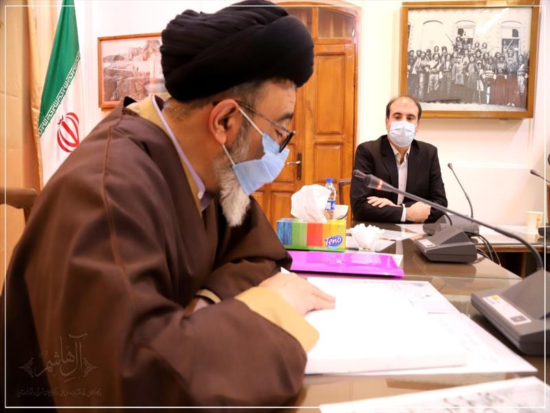 مراسم رونمایی از سند مبارزات انقلابی روحانیون آذربایجان