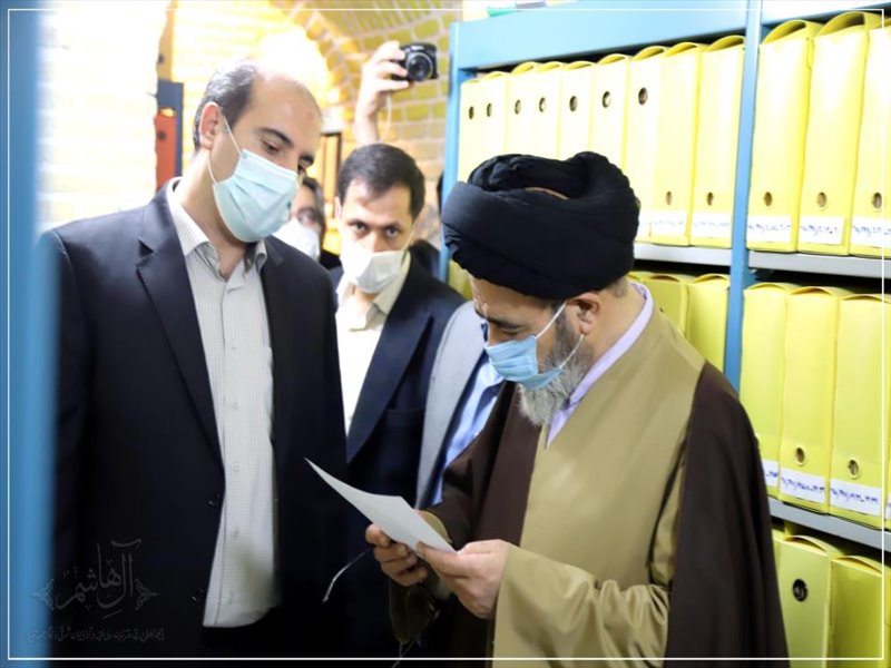 مراسم رونمایی از سند مبارزات انقلابی روحانیون آذربایجان
