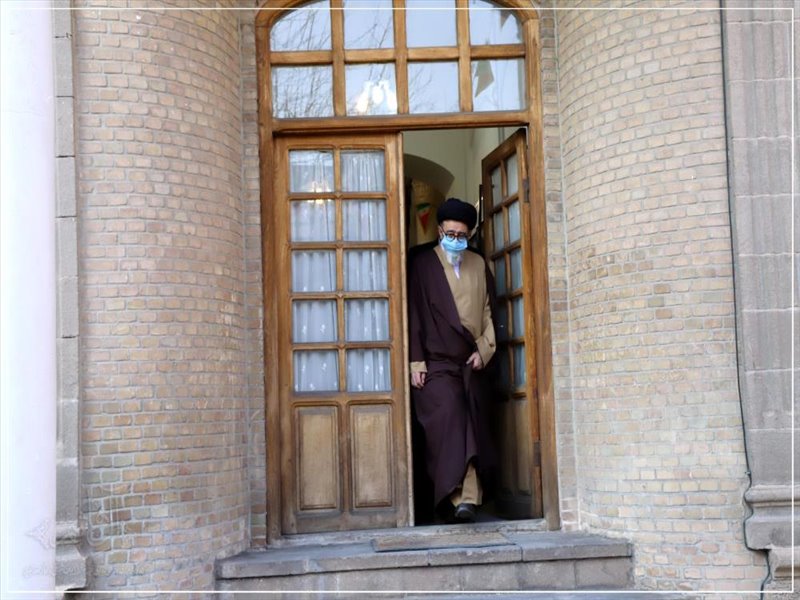 مراسم رونمایی از سند مبارزات انقلابی روحانیون آذربایجان