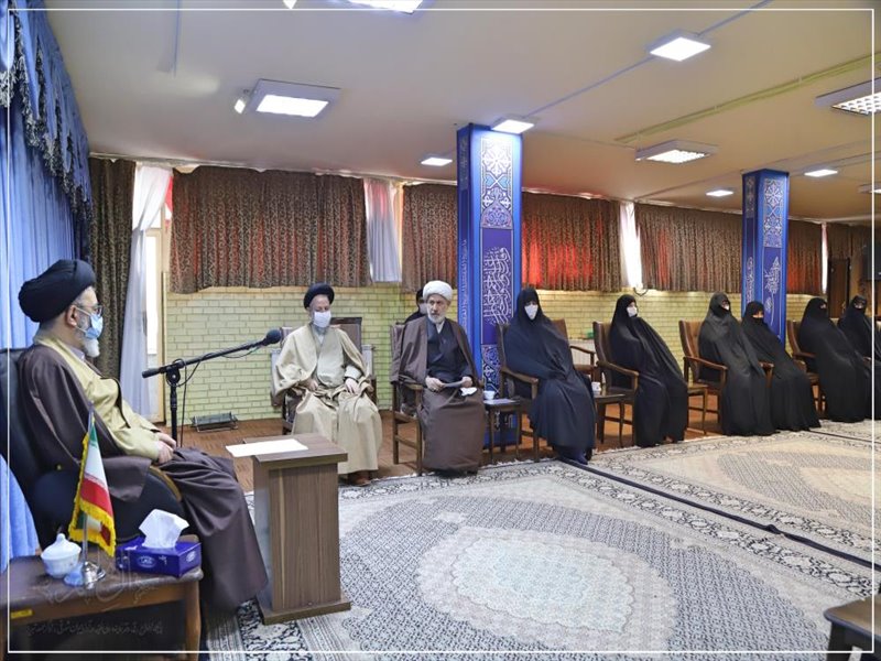 دیدار مدیران مدارس علوم دینی حوزه علمیه خواهران استان