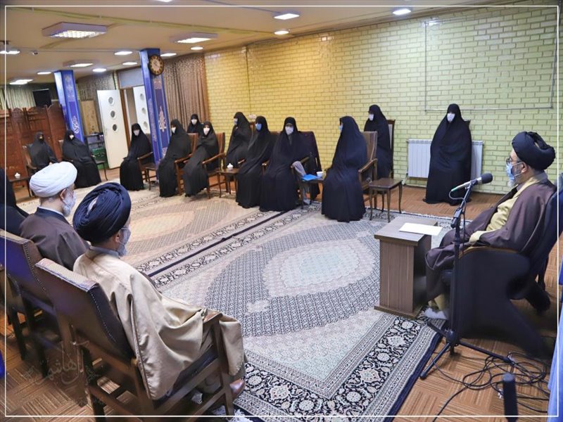 دیدار مدیران مدارس علوم دینی حوزه علمیه خواهران استان