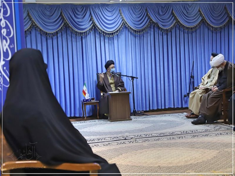 دیدار مدیران مدارس علوم دینی حوزه علمیه خواهران استان