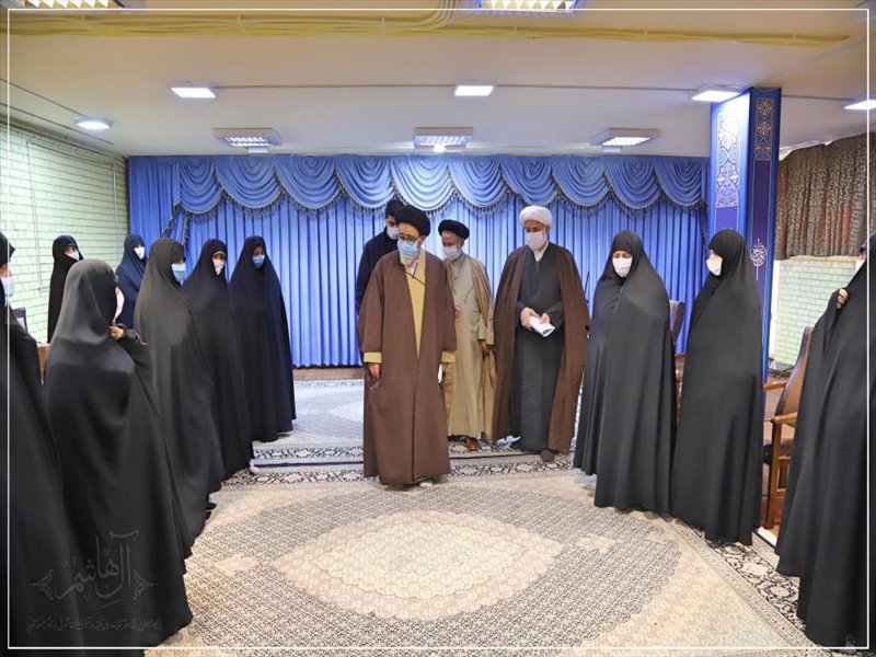 دیدار مدیران مدارس علوم دینی حوزه علمیه خواهران استان