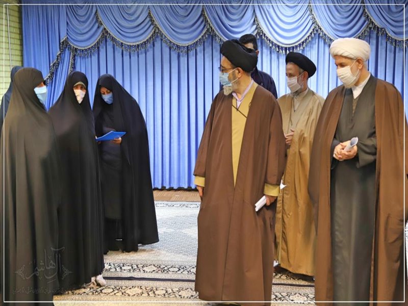 دیدار مدیران مدارس علوم دینی حوزه علمیه خواهران استان