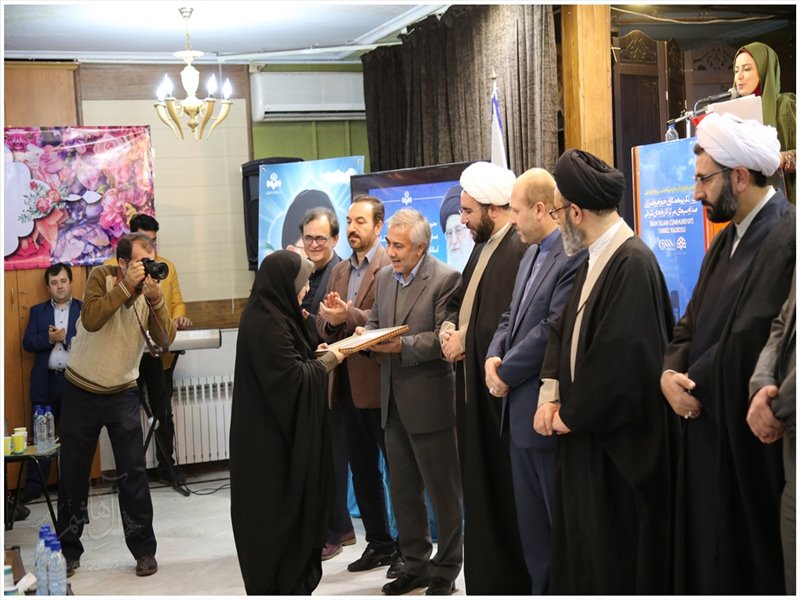آیین تکریم کارکنان حوزه برون مرزی صدا و سیمای مرکز آذربایجان شرقی