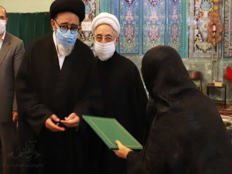 مراسم گرامیداشت مقام معلم و روز جهانی کارگر در مسجد قبای کوی دادگستری تبریز برگزار شد