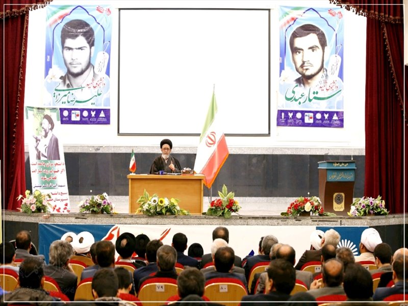 همایش گرامی داشت روز دانشجو در جلفا