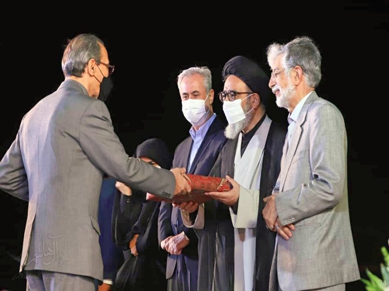 مراسم روز ملی شعر و ادب فارسی در مقبره الشعرای تبریز