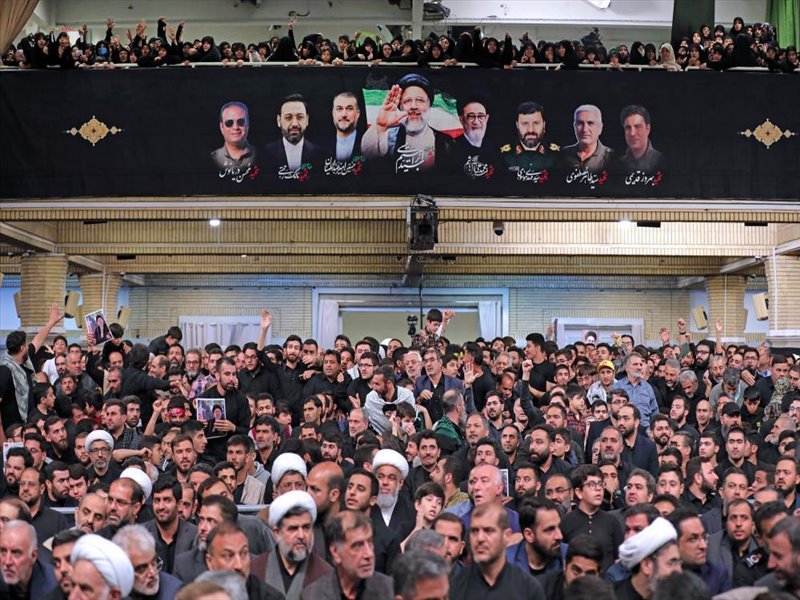 مراسم بزرگداشت رئیس‌جمهور شهید و همراهان گرامی ایشان