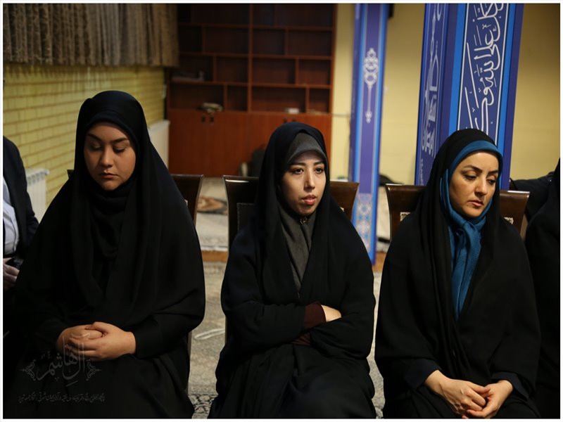 محفل شعر شاعران انقلابی آذربایجان شرقی با امام جمعه تبریز