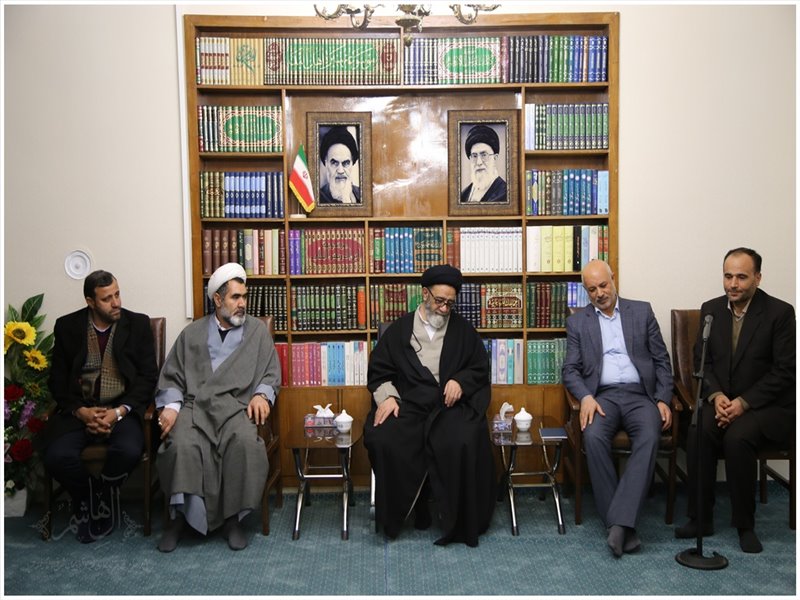 دیدار مسئول سازمان بسیج فرهنگیان کشور با نماینده ولی فقیه در آذربایجان شرقی