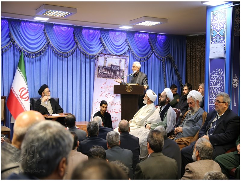 مراسم اختتامیه و تجلیل از خادمین اربعین حسینی