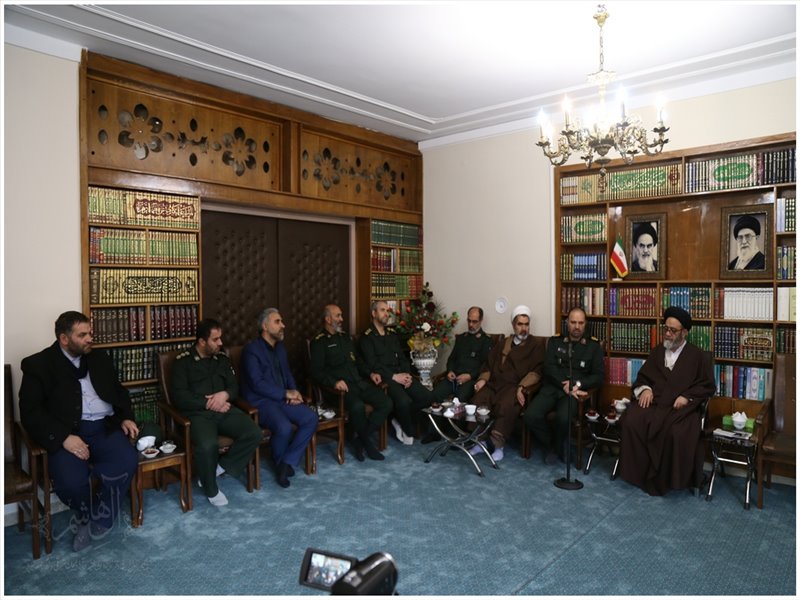 فرمانده جدید سپاه عاشورا با نماینده ولی فقیه در آذربایجان شرقی دیدار کرد