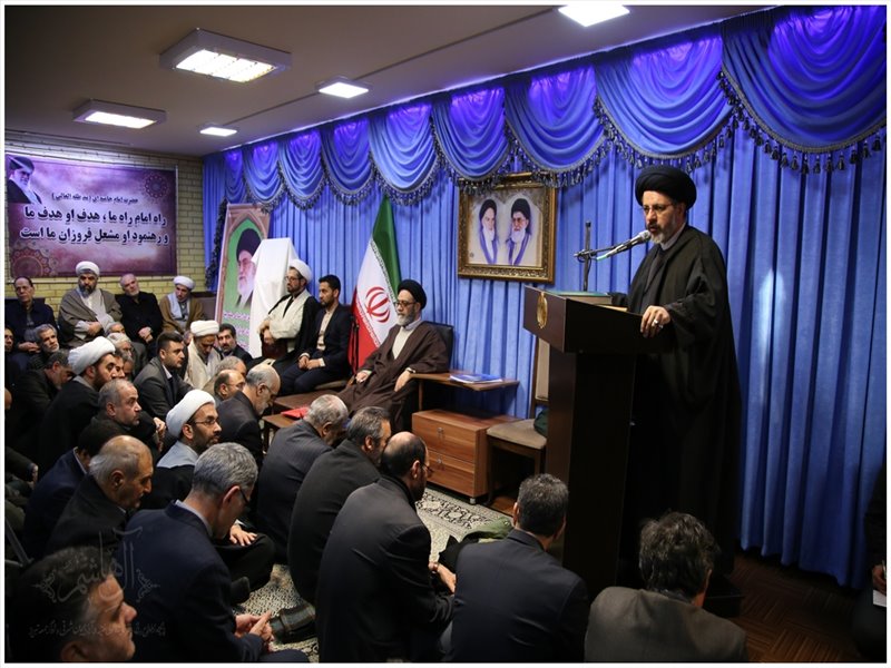 همایش تجدید میثاق با ولایت و آرمان های انقلاب اسلامی