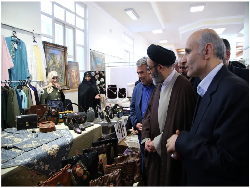 آغاز به کار نمایشگاه دائمی هنرآفرینان تبریز