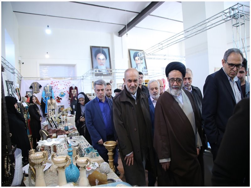 آغاز به کار نمایشگاه دائمی هنرآفرینان تبریز
