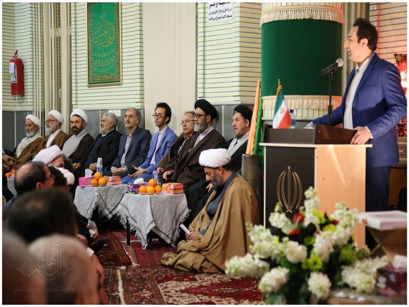 گرامیداشت سالگرد پیروزی انقلاب در مسجد عباسیه صائب